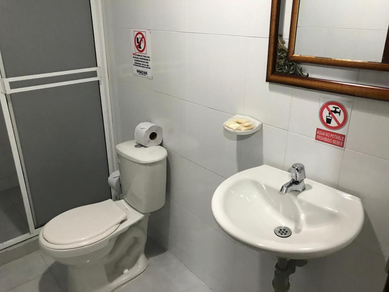 Hostal El Vecino San Andrés Eksteriør bilde
