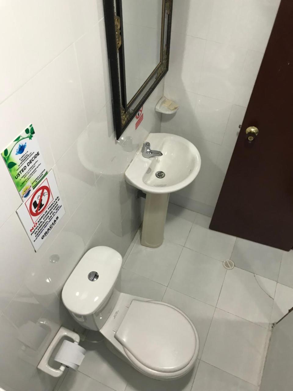Hostal El Vecino San Andrés Eksteriør bilde
